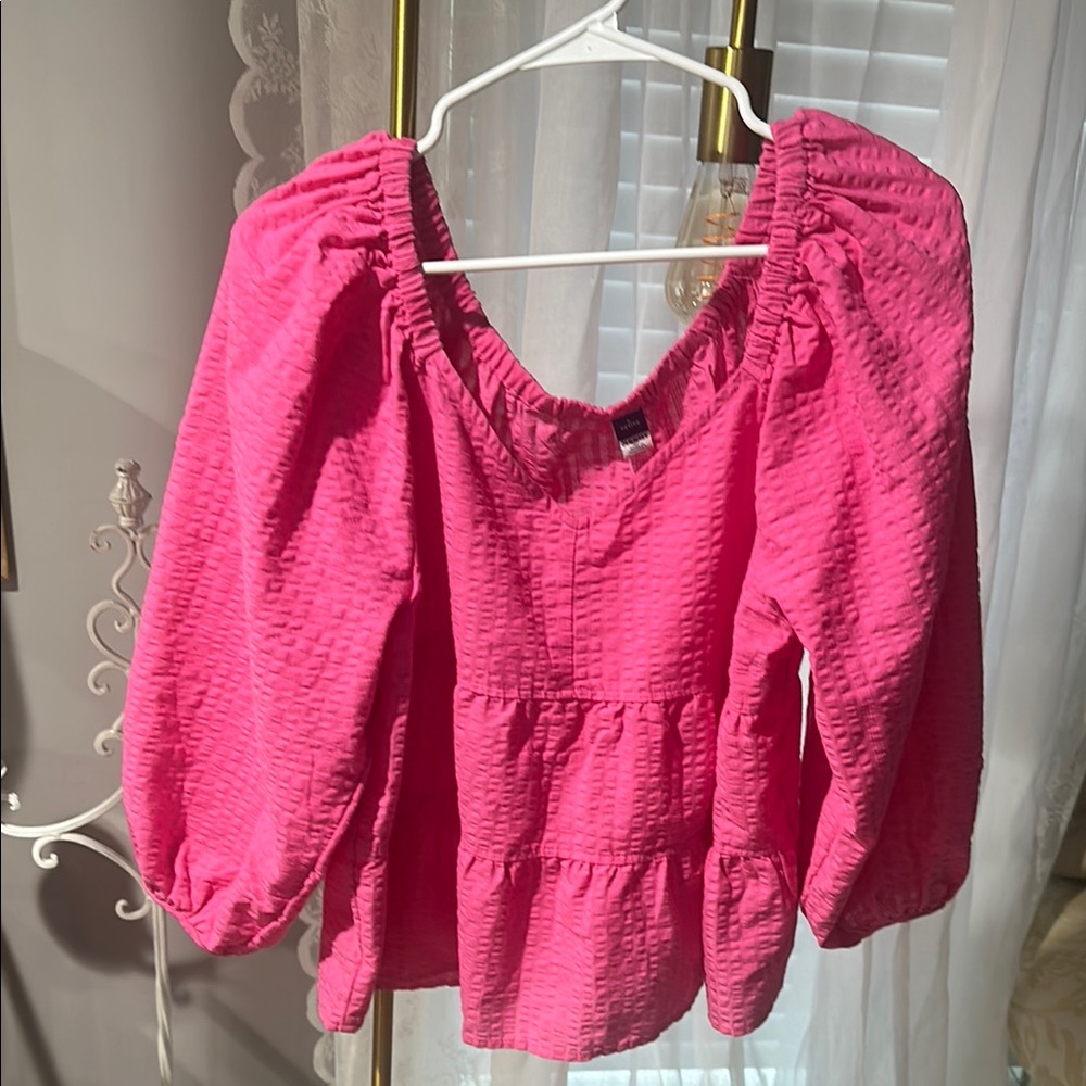 Old Navy Hot Pink Puff Sleeve Peplum Blouse